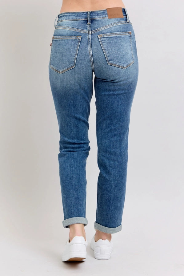Judy Blue Mid Rise Vintage Wash Boyfriend Fit