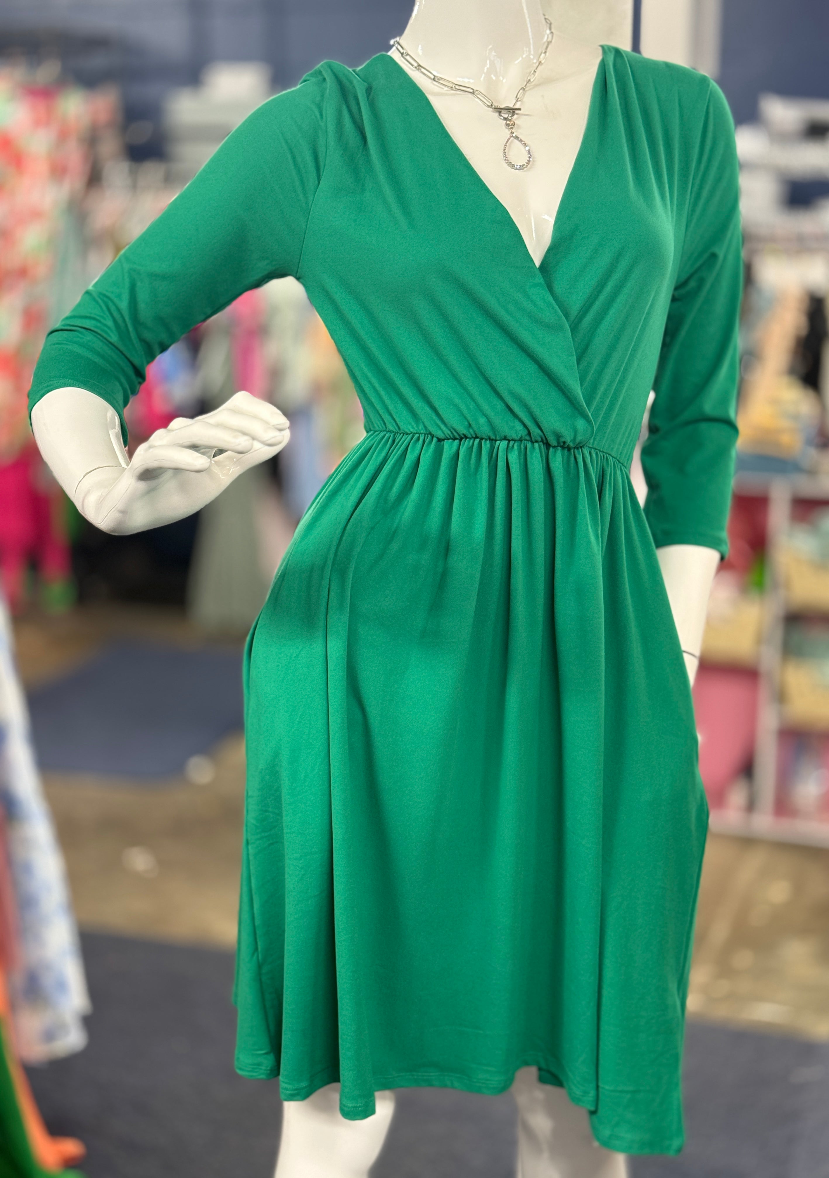 3/4 Sleeve Kelly Green V-neck Dress