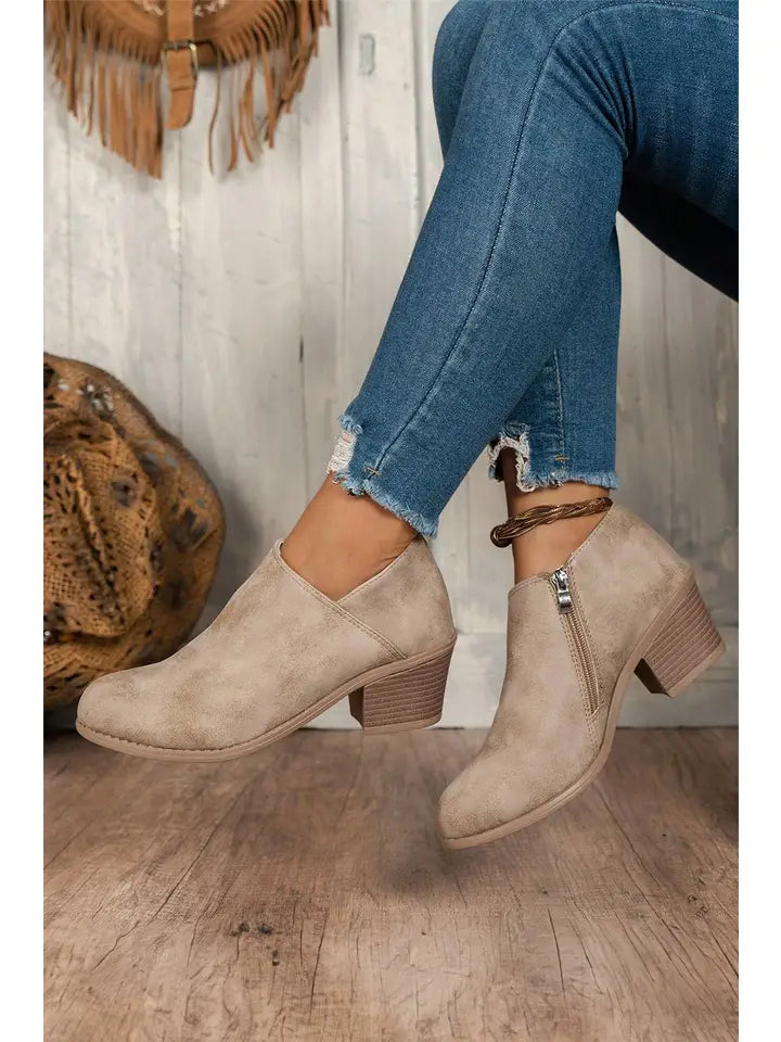 Tulip Opening Suede Ankle Boots